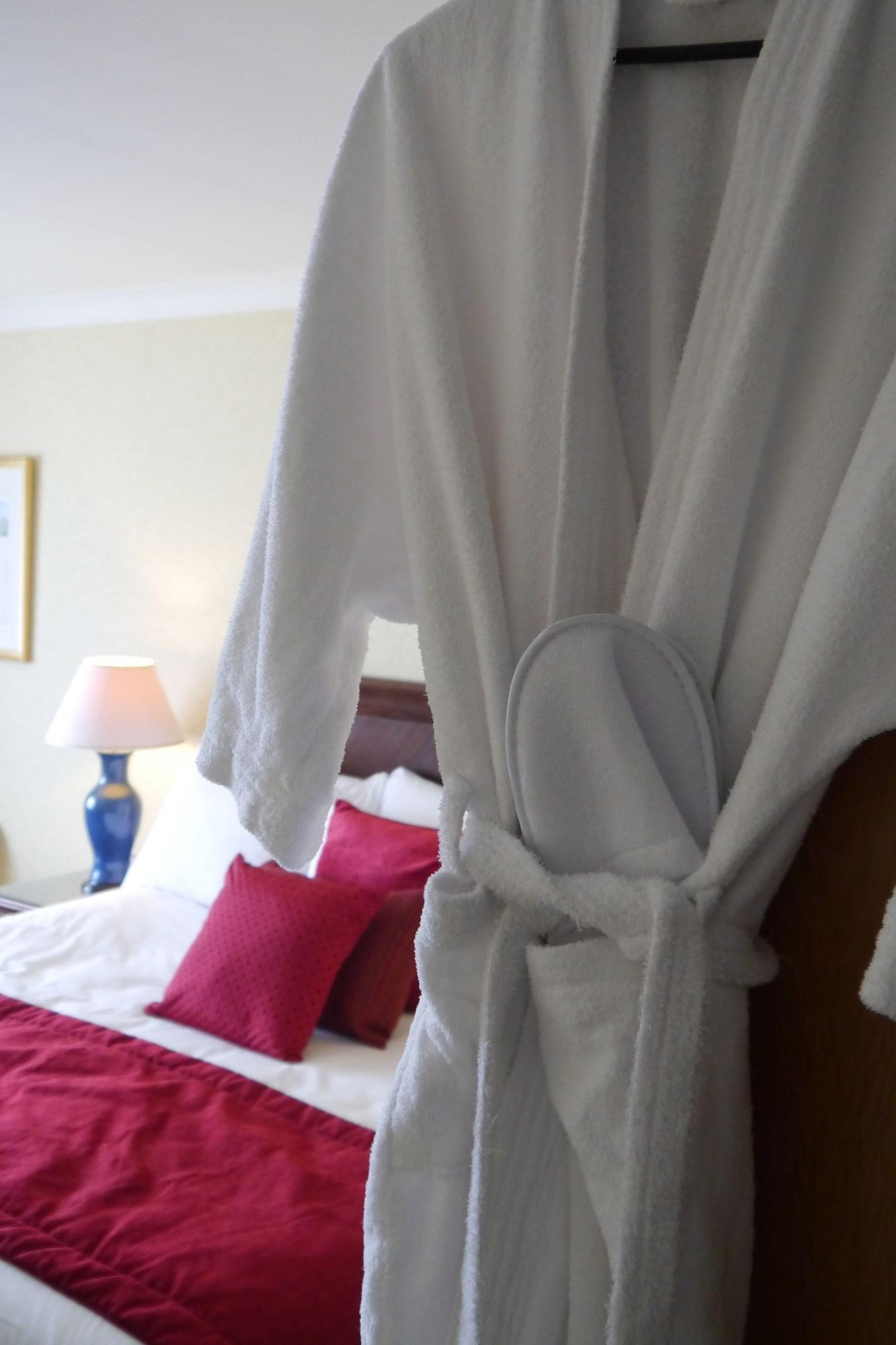 Urban Hotel Грантем Экстерьер фото
