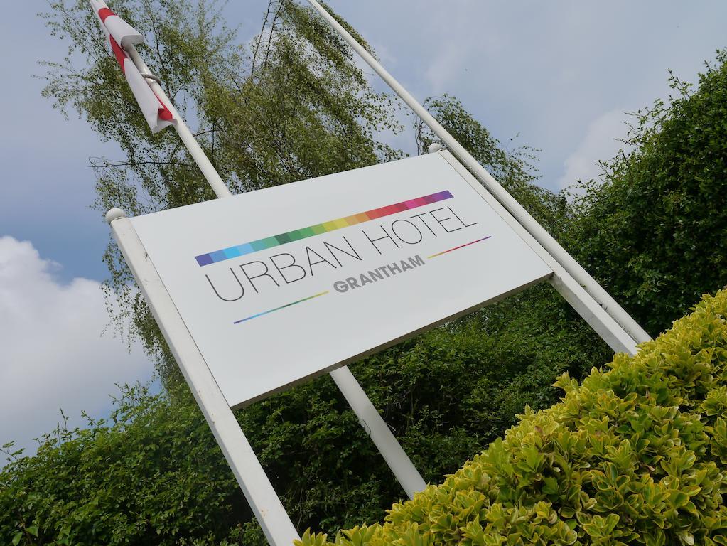 Urban Hotel Грантем Экстерьер фото